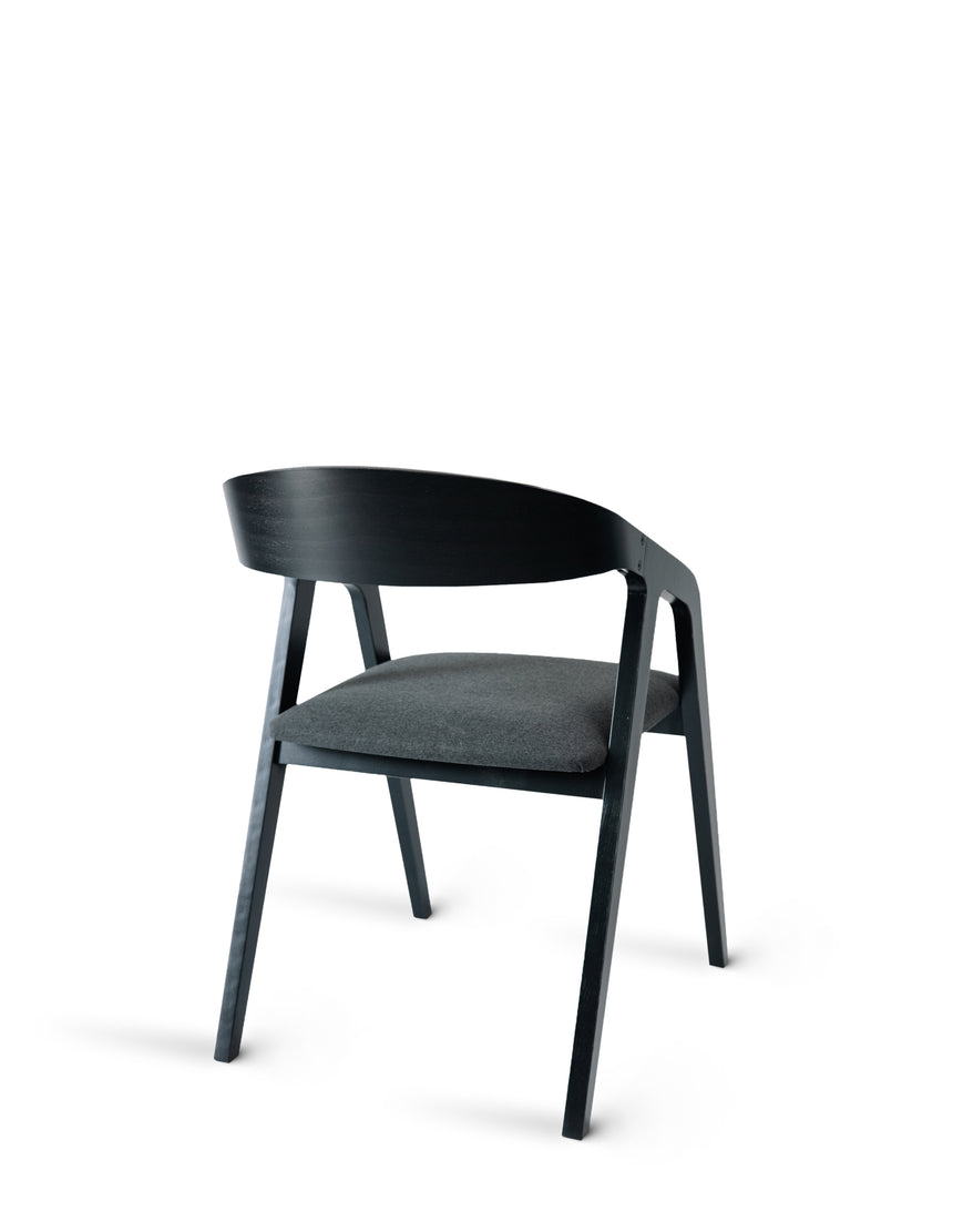 Jedálenská stolička s rámom - s voliteľným čalúnením/morením