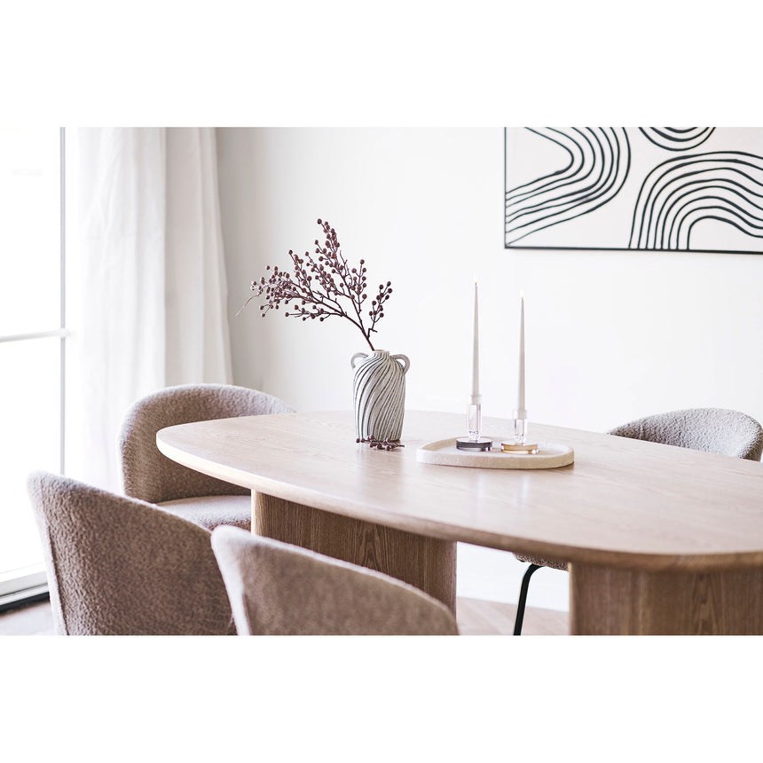 Jedálenský stôl Serra – 110×210 cm
