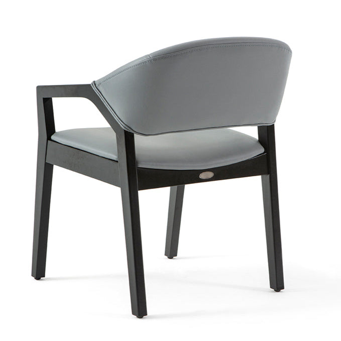 Reštauračná stolička Connor s voliteľným čalúnením a morením