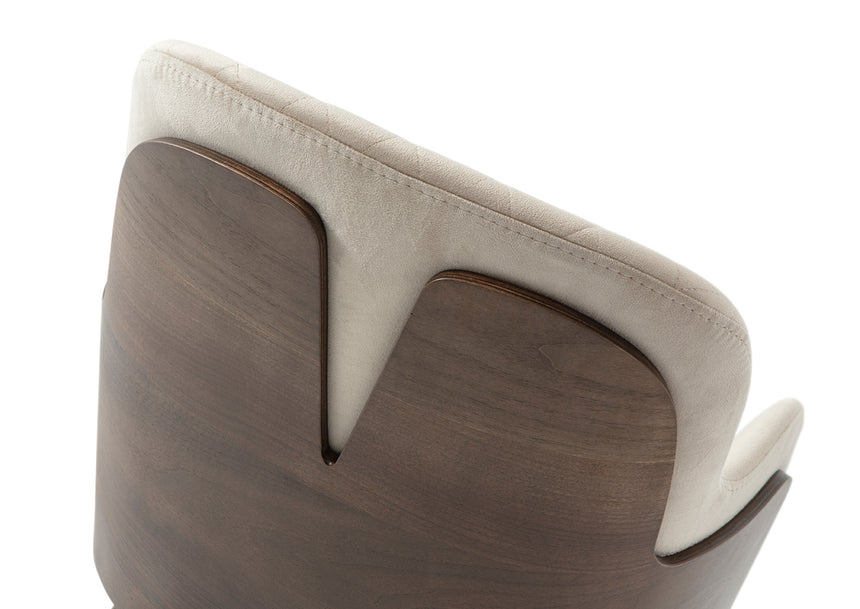 Reštauračná stolička Charla Plus s voliteľným čalúnením a morením