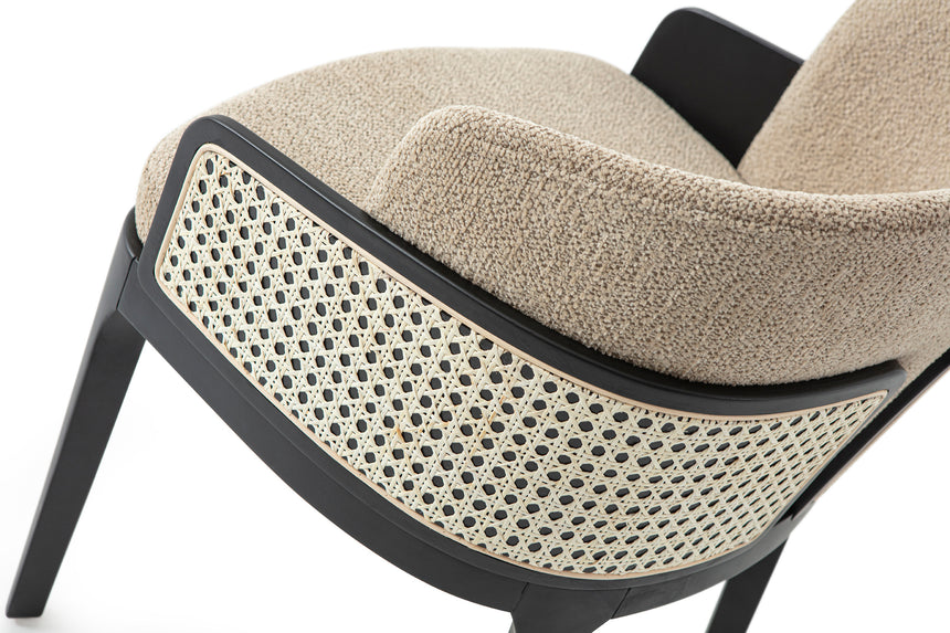 Reštauračná stolička Kyle s voliteľným čalúnením a morením