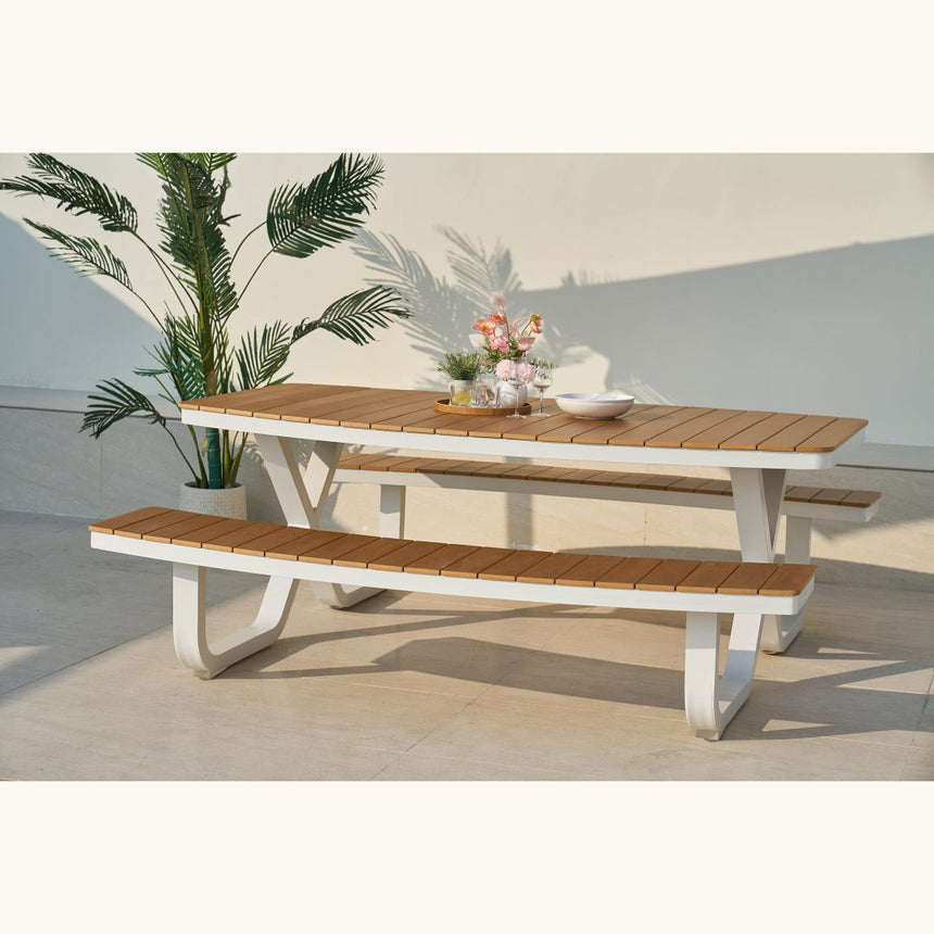 Moderný jedálenský stôl Troy s lavicami, biely