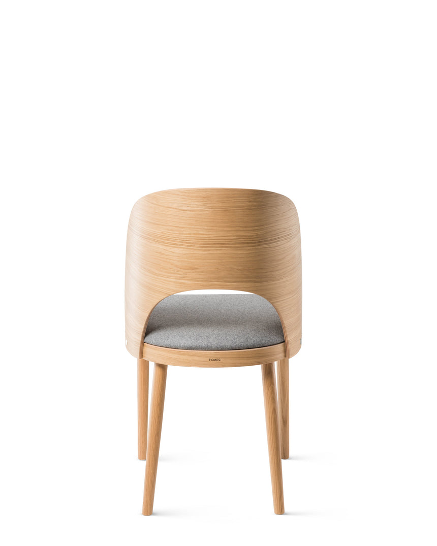 Drevená reštauračná stolička A-1411