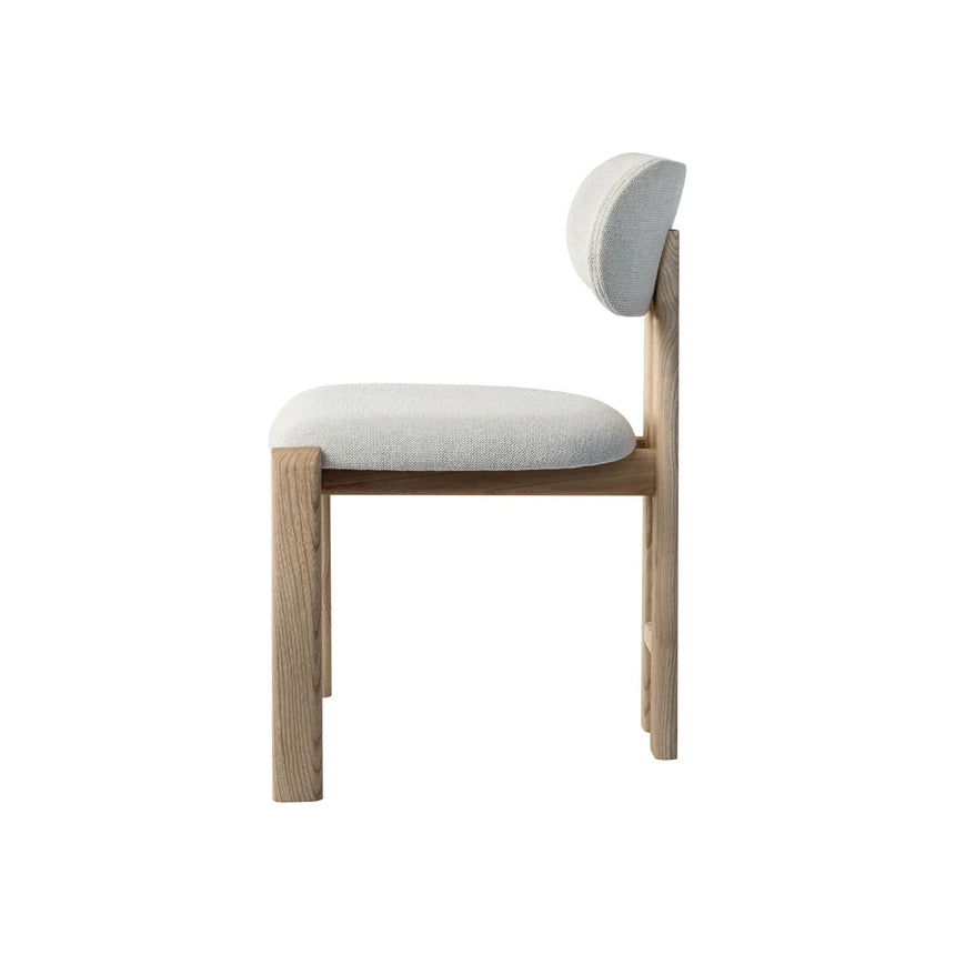 Stolička Mira, dostupná vo viacerých farbách