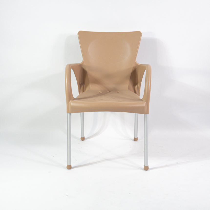 Plastová stolička OT Beverly s nohami z eloxovaného hliníka