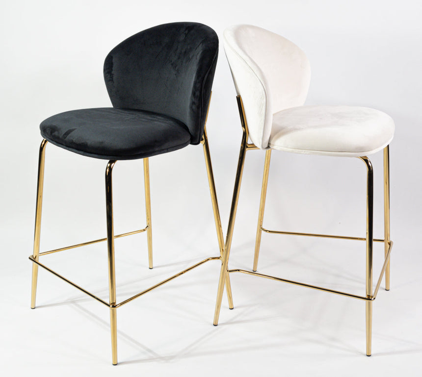 Pohodlná barová stolička KL Lily 65 cm v čiernej farbe