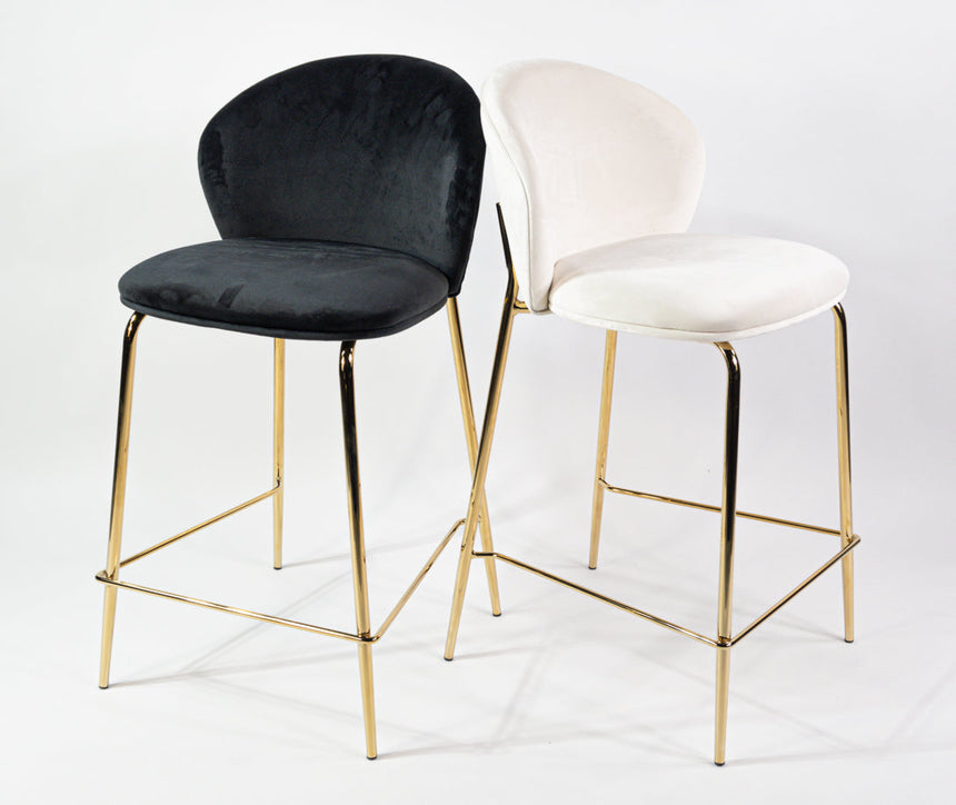 Pohodlná barová stolička KL Lily 65 cm v čiernej farbe