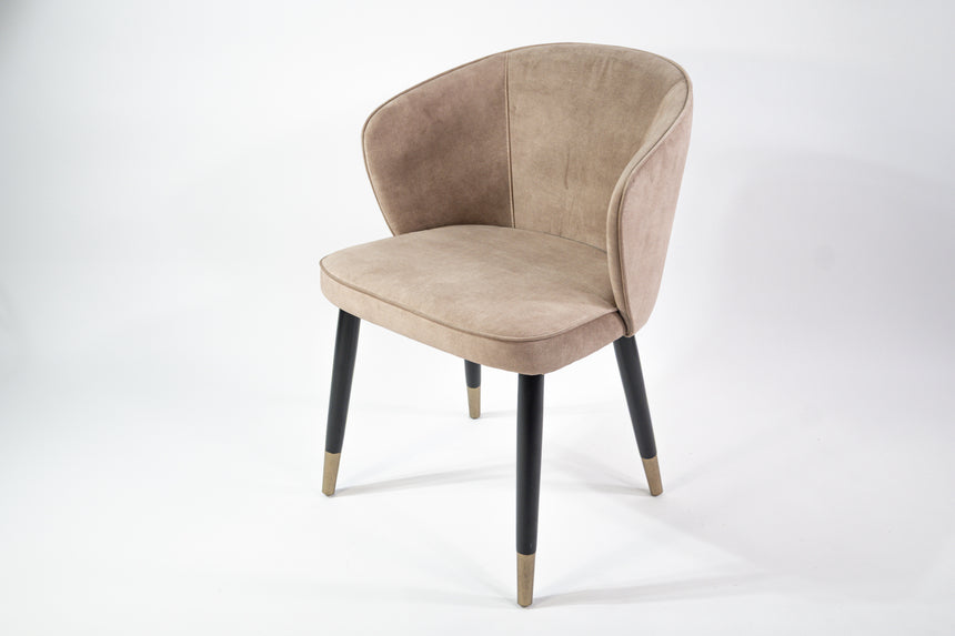 Jedálenská stolička Sigma I. - s voliteľným čalúnením