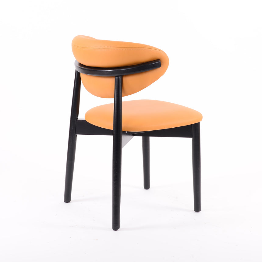 Jedálenská stolička Joe - s voliteľným čalúnením/morením