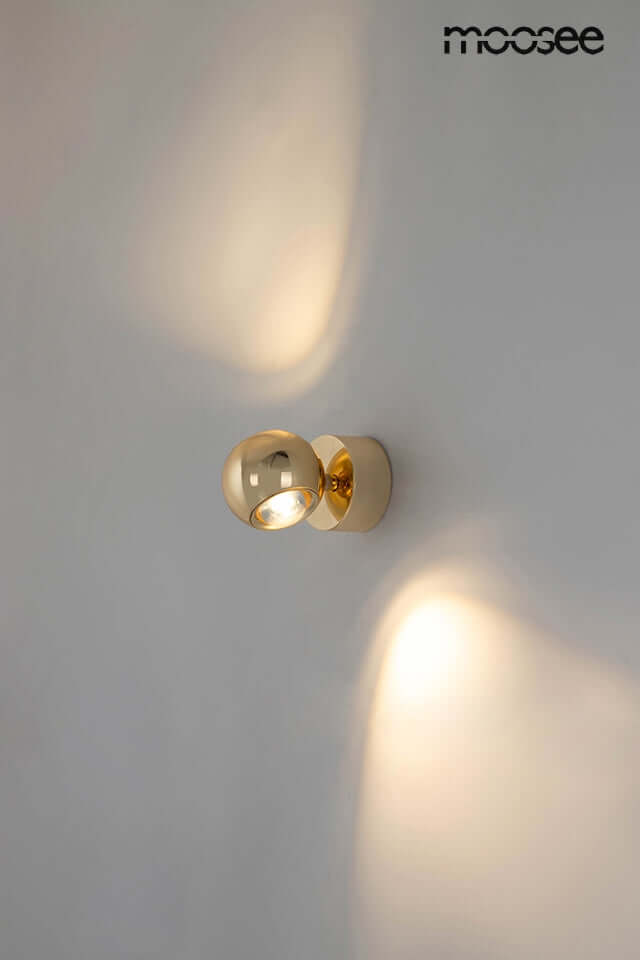 Nástenná lampa Eos zlatá