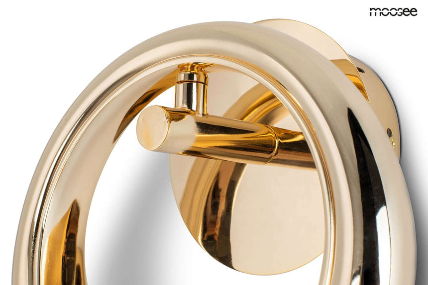 Nástenná lampa Helios zlatá