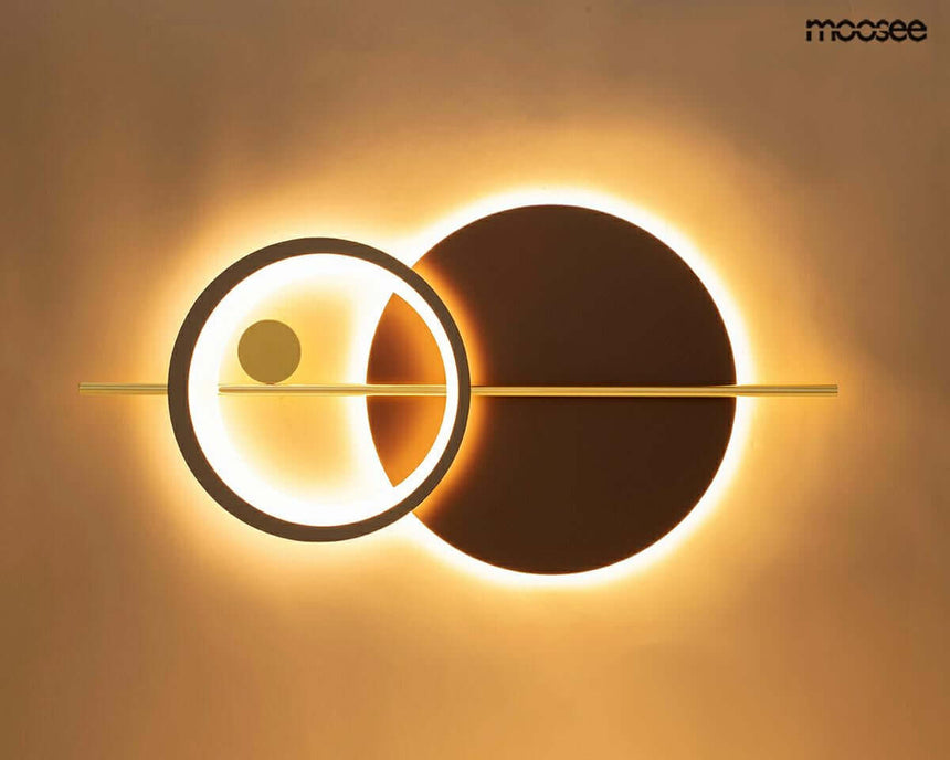 Nástenná lampa Moons zlatá