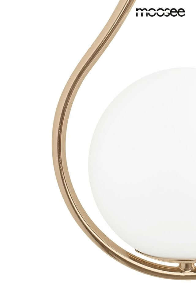 11. Nástenná lampa Roma zlatá