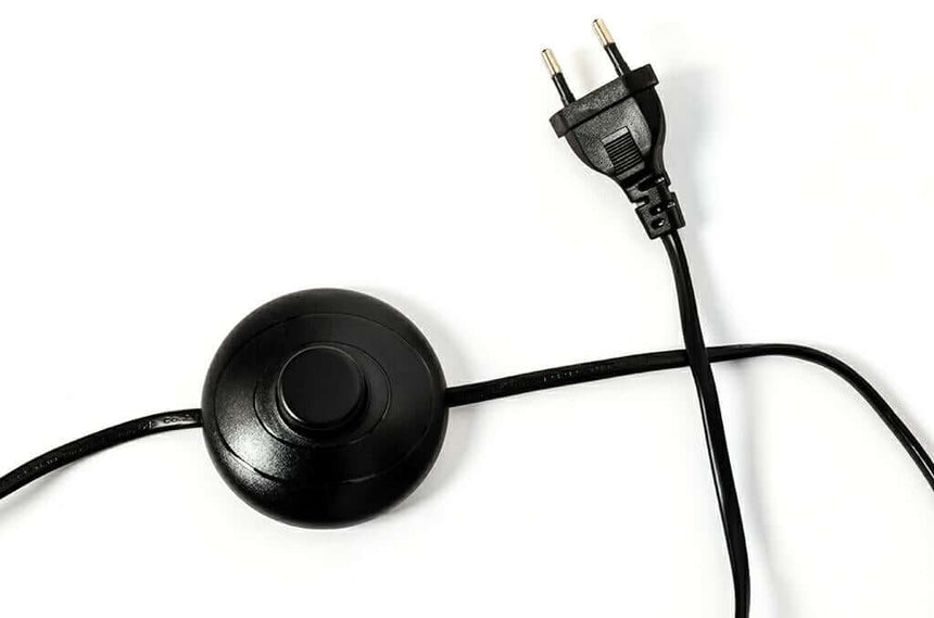 Stojaca lampa GOAT Horse Stand S čierna – sklolaminát