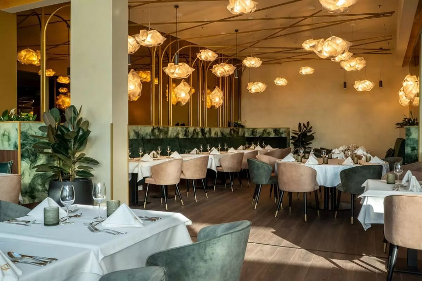 Jedálenská stolička Sigma I. - s voliteľným čalúnením