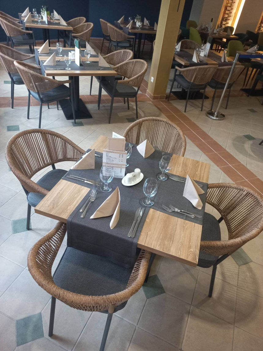 Záhradná stolička Lion, prírodná farba