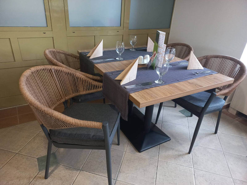 Záhradná stolička Lion, prírodná farba