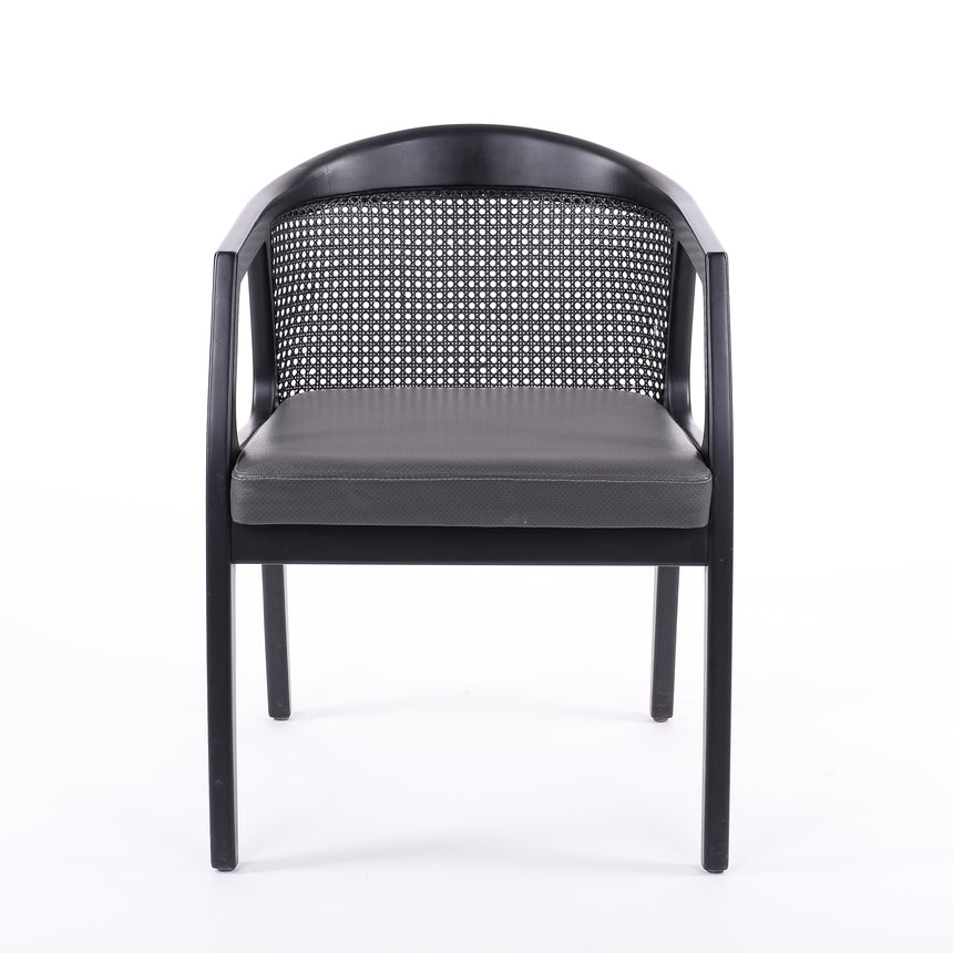 Jedálenská stolička Luxor - voliteľné čalúnenie/morenie