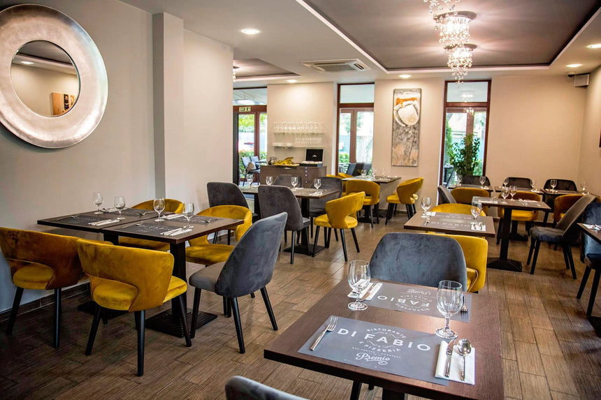 Jedálenská stolička Sigma II. - s voliteľným čalúnením