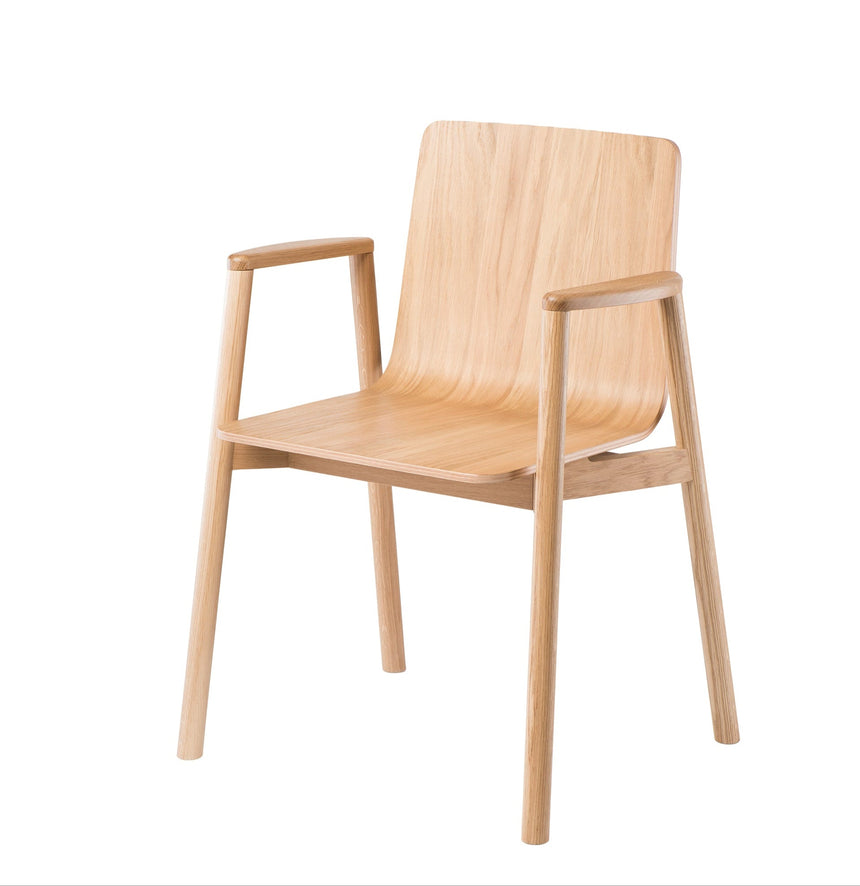 Drevená reštauračná stolička Atu B-2302