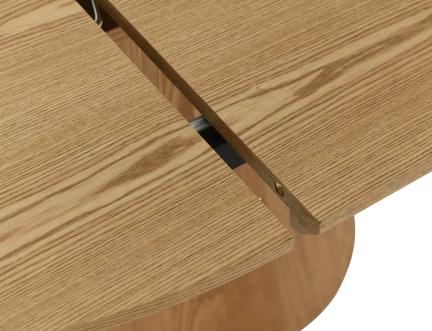 Jedálenský stôl Angel II I.