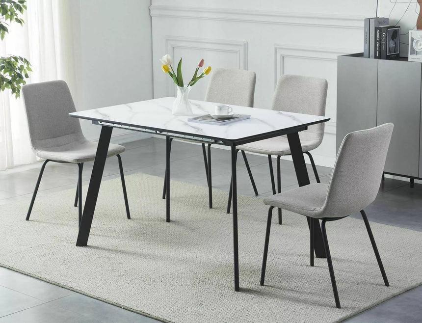 Jedálenský stôl Bari