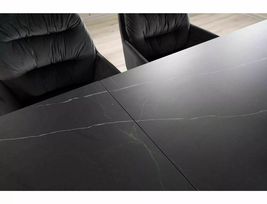 Keramický jedálenský stôl Salvadore