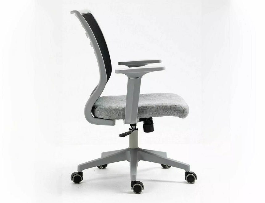 Kancelárska stolička Q-320 I.