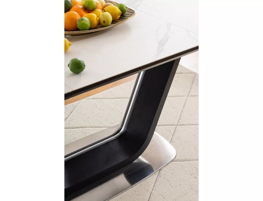 Jedálenský stôl Armani s keramickým obložením I.