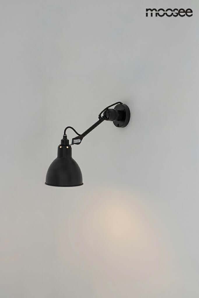 29. Nástenná lampa Frank čierna