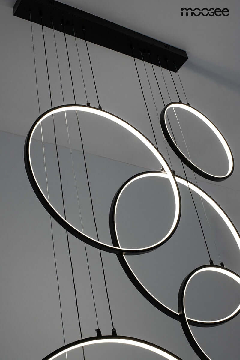 Závesná lampa Circulo Six čierna