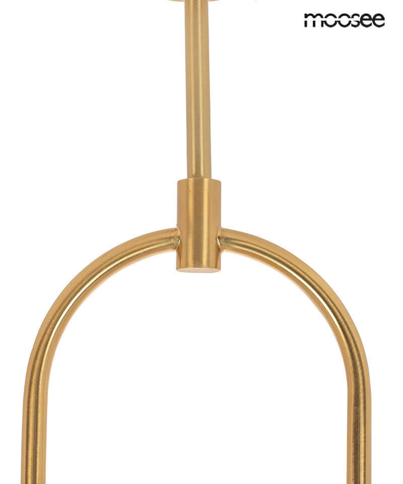 76. Nízka závesná lampa zlatá