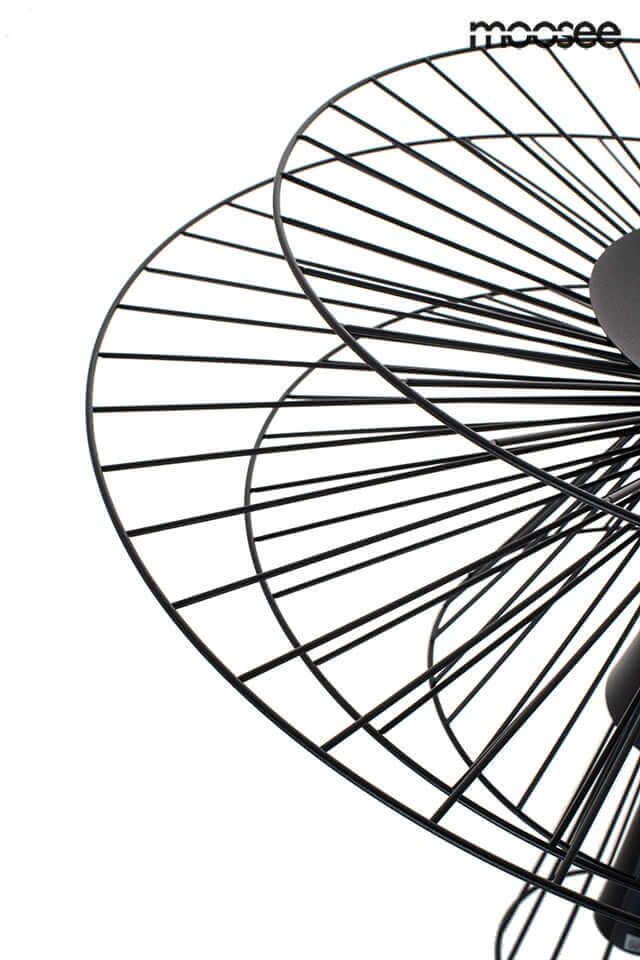 Závesná lampa Sesto čierna