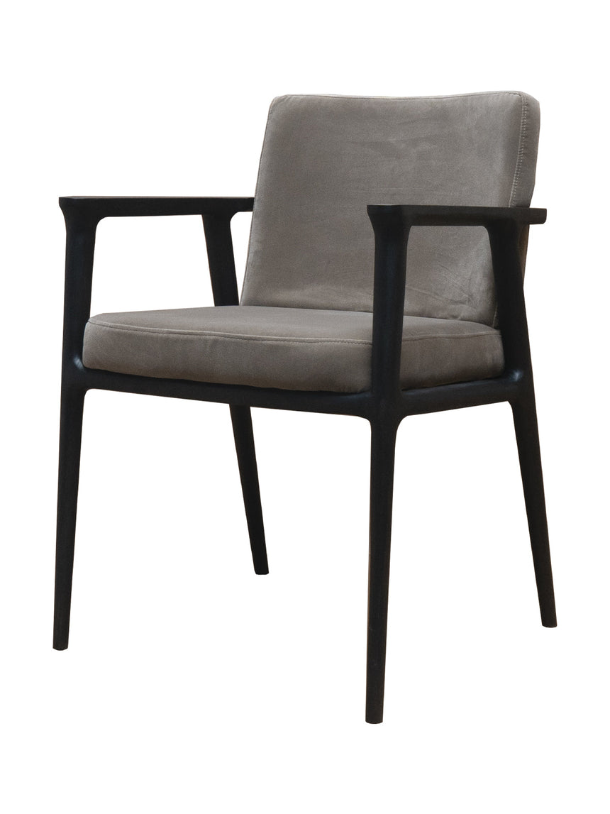 Stolička Lena, dostupná vo viacerých farbách