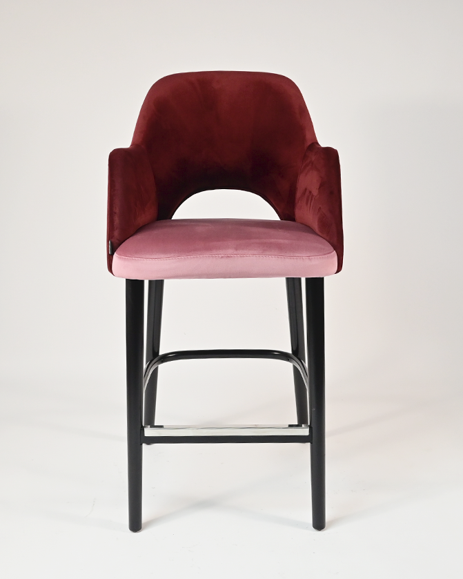 Barová stolička LARA I do reštaurácie – moderný vzhľad, profesionálne pohodlie