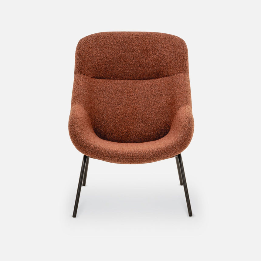 Seg – profesionálna stolička, dostupná vo viacerých farbách