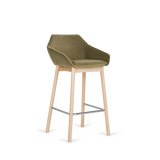 Paged Tuk H-5051 kárpitozott bárszék fa lábakon, 76 cm ülésmagasság