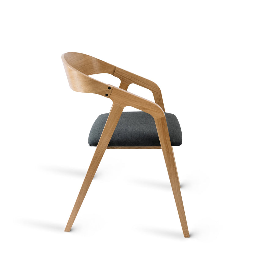 Jedálenská stolička s rámom - s voliteľným čalúnením/morením 