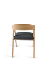 Jedálenská stolička s rámom - s voliteľným čalúnením/morením 