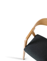 Jedálenská stolička s rámom - s voliteľným čalúnením/morením 