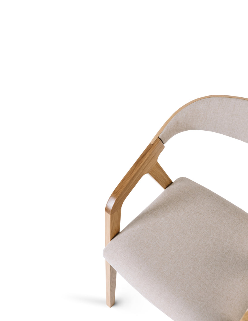 Jedálenská stolička Frame P - s voliteľným čalúnením/morením 