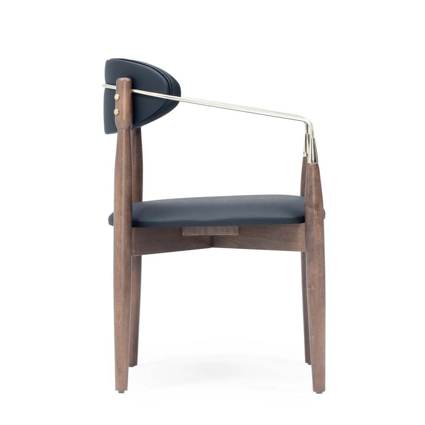 Stolička Marta s voliteľným čalúnením a morením