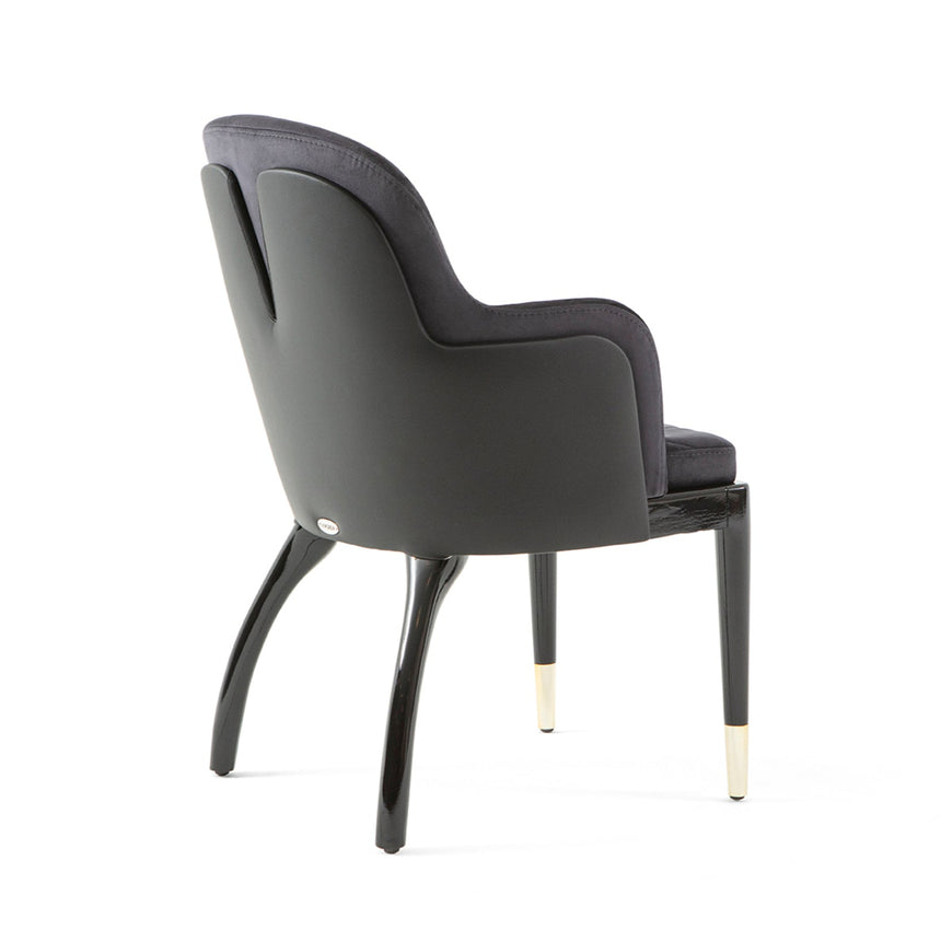 Reštauračná stolička Charla Premium s voliteľným čalúnením a morením