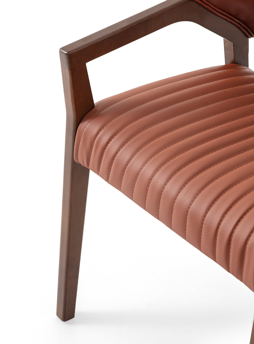 Reštauračná stolička Connor trend s voliteľným čalúnením a morením 