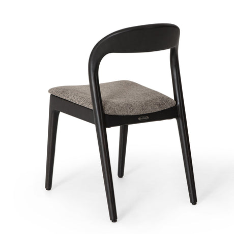 Reštauračná stolička Sam s voliteľným čalúnením a morením