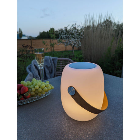 LED lampa v Cardiffe