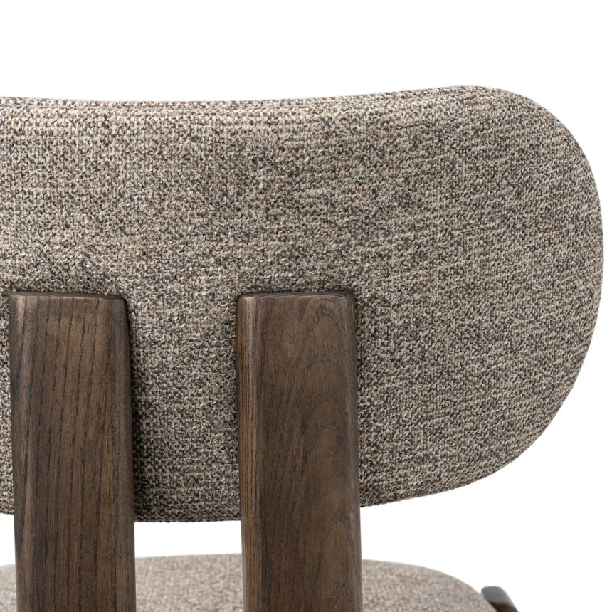 Stolička Mira, dostupná vo viacerých farbách