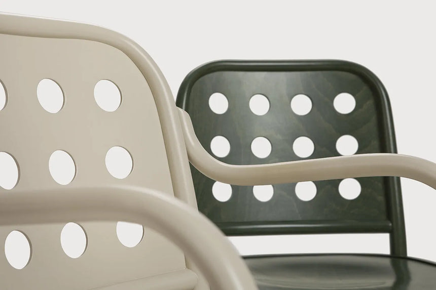 Reštauračná stolička Paged B-6010