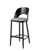 Drevená BST-1411 – moderná barová stolička pre catering