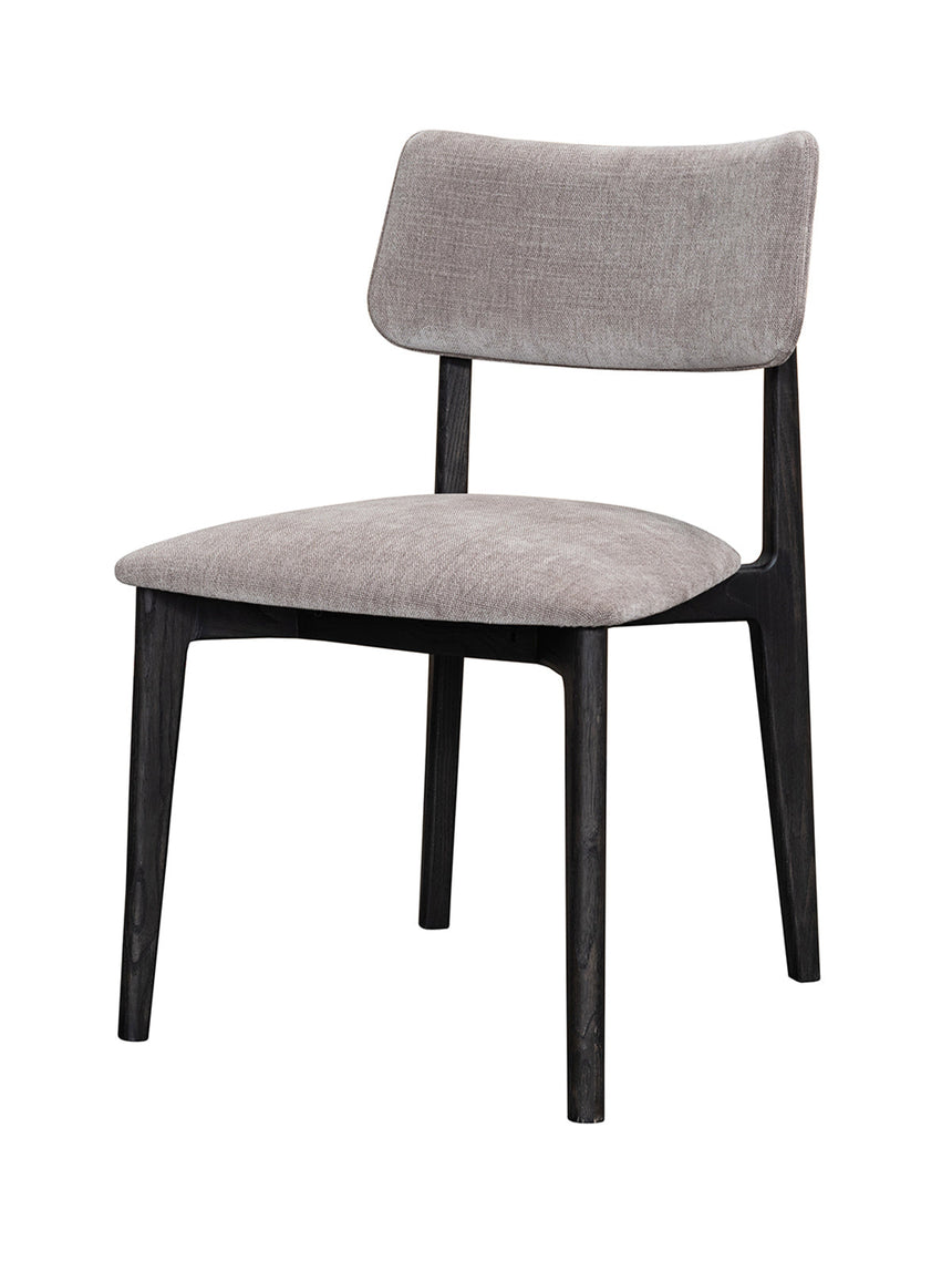 Stolička Elden, dostupná vo viacerých farbách